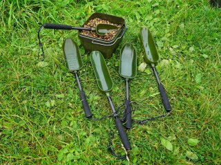 Strategy Bait Spoon Long Slit Futterschaufel
